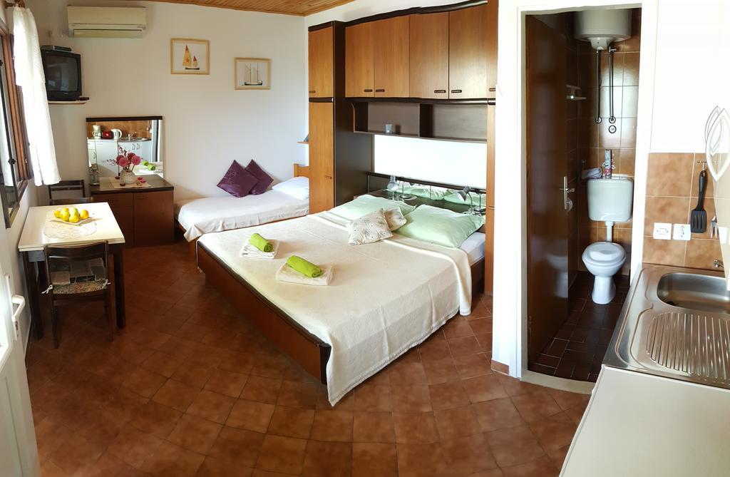 Apartments Bajo - Free Parking Ντουμπρόβνικ Εξωτερικό φωτογραφία
