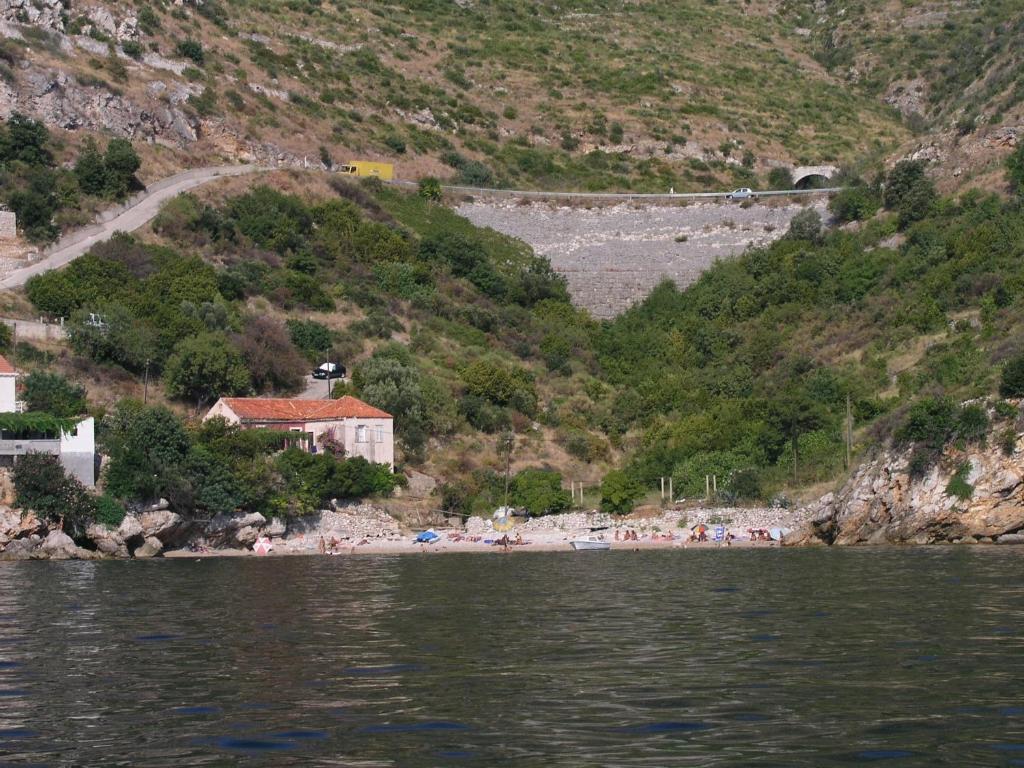 Apartments Bajo - Free Parking Ντουμπρόβνικ Εξωτερικό φωτογραφία